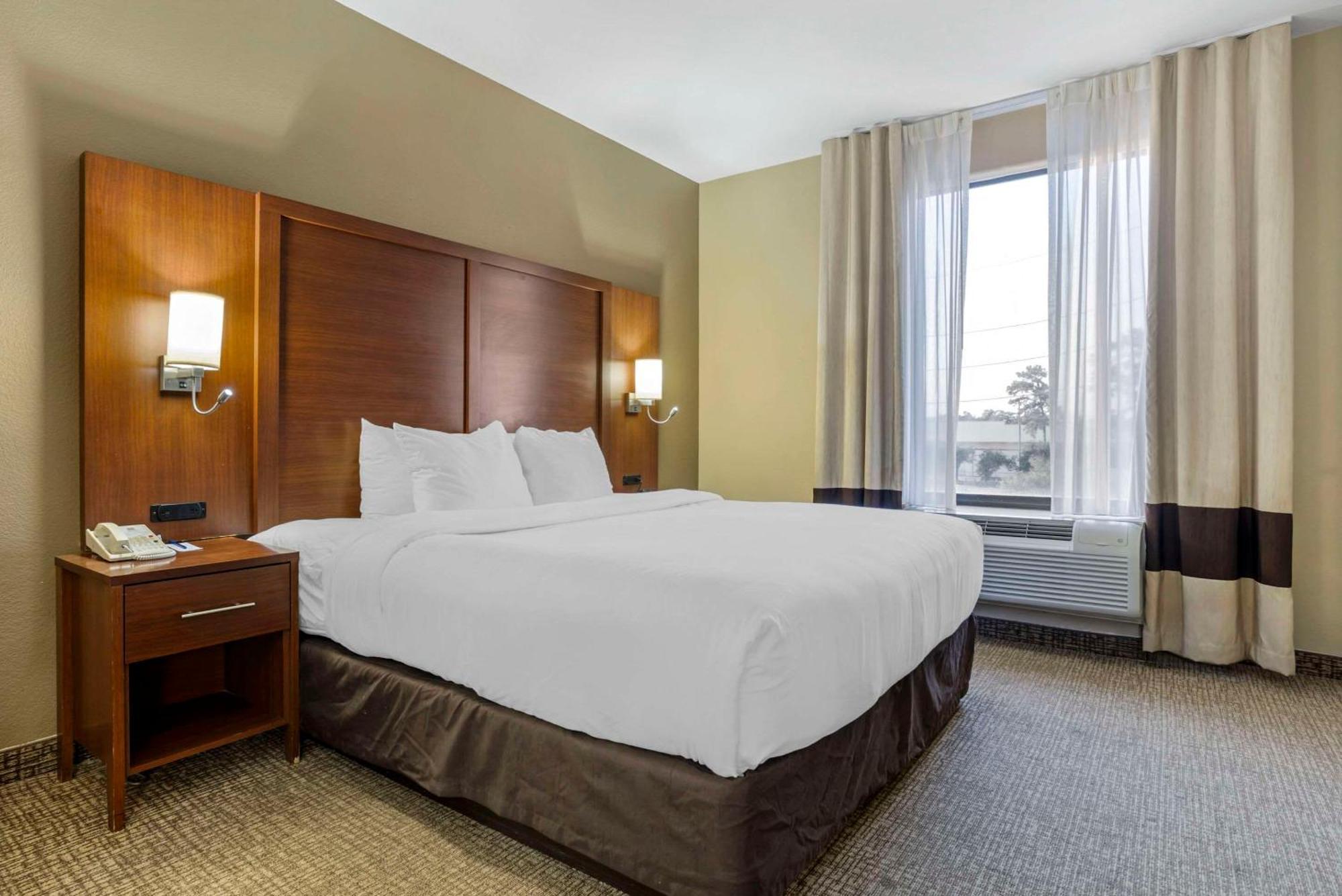 คอมฟอร์ต สวีท ฮุสตัน นอร์ทเวสต์ - วินเทจพาร์ค Hotel ฮูสตัน ภายนอก รูปภาพ