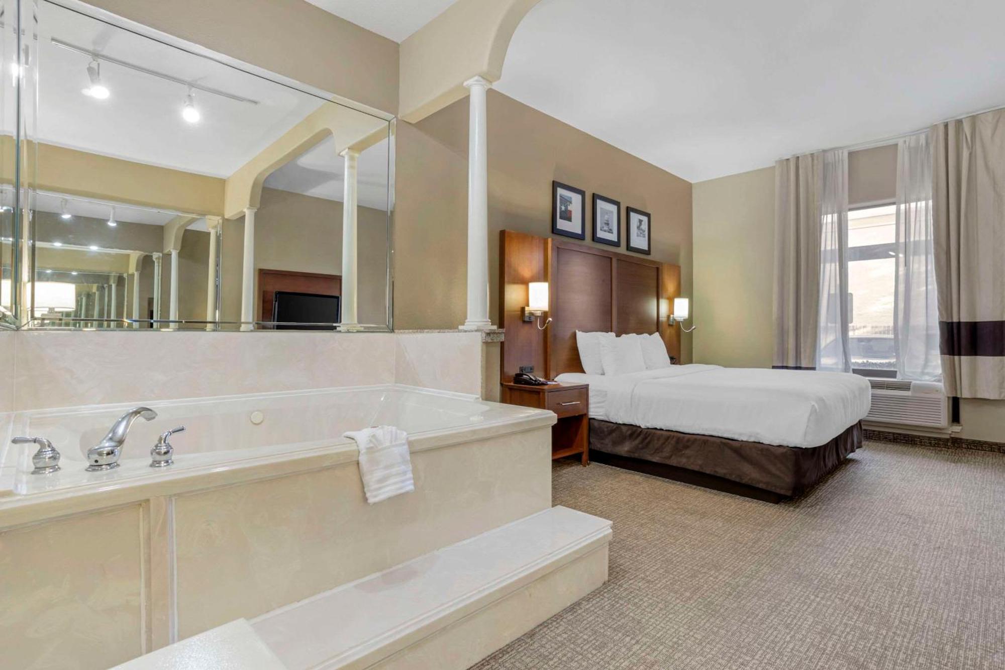 คอมฟอร์ต สวีท ฮุสตัน นอร์ทเวสต์ - วินเทจพาร์ค Hotel ฮูสตัน ภายนอก รูปภาพ
